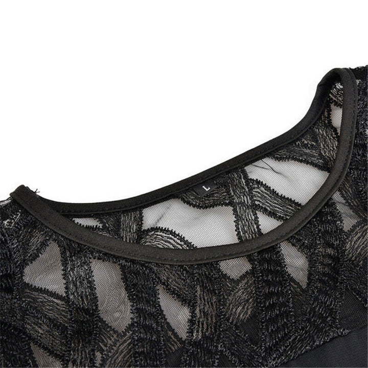 Laurienne - Plus Size Flowing Midi Dress