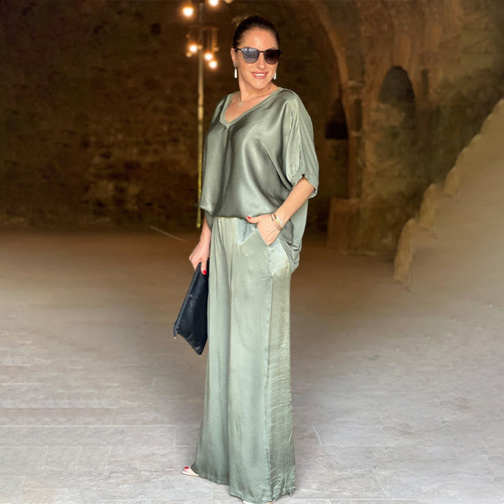 Laurie - Plus Size Elegant Shiny Two Piece Set with V Neck