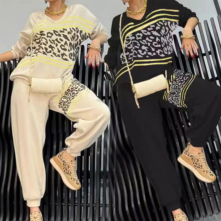 Audrey - Women's 2 Piece Leopard Sports Set