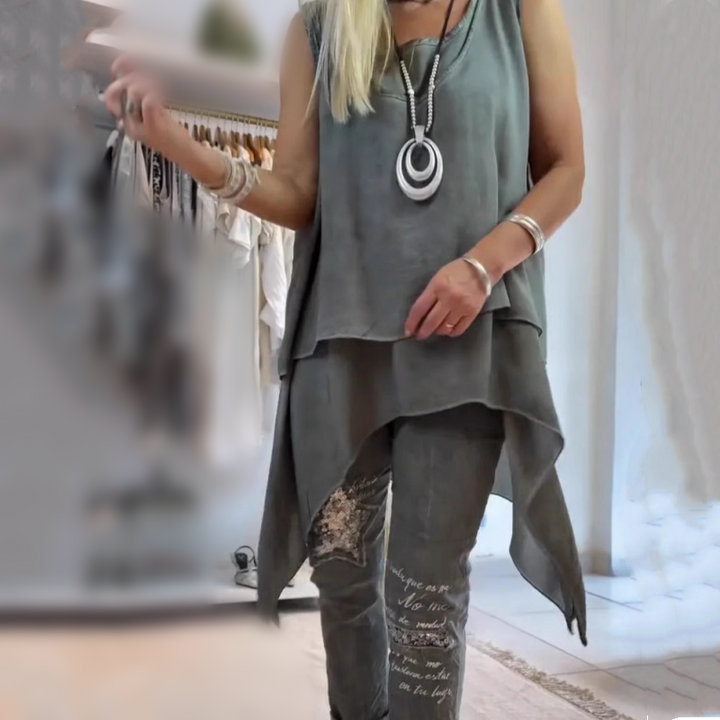 Oriane - Women's Two-Piece Set: Sleeveless Top and Printed Pants