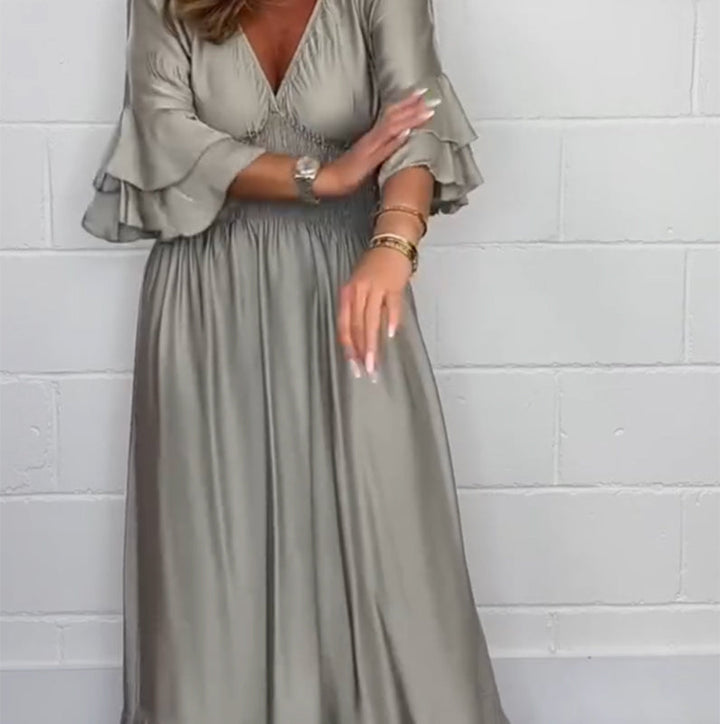 Sybille - Flared Dress with Ruffles and High Waist