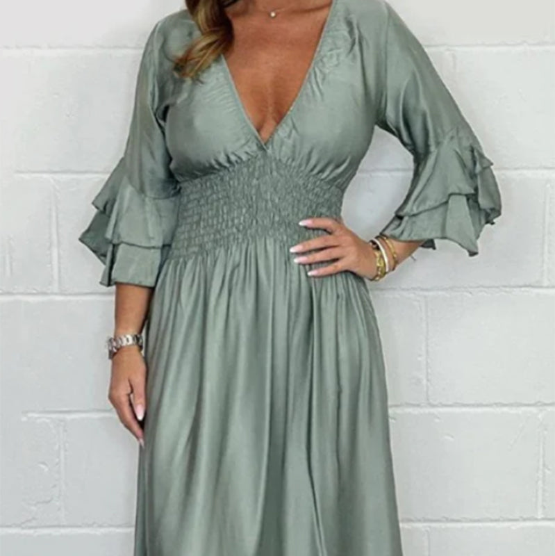 Sybille - Flared Dress with Ruffles and High Waist