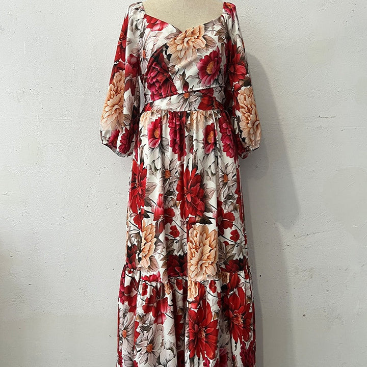 Robe Paulina - Robe plissée à fleurs et col en V 