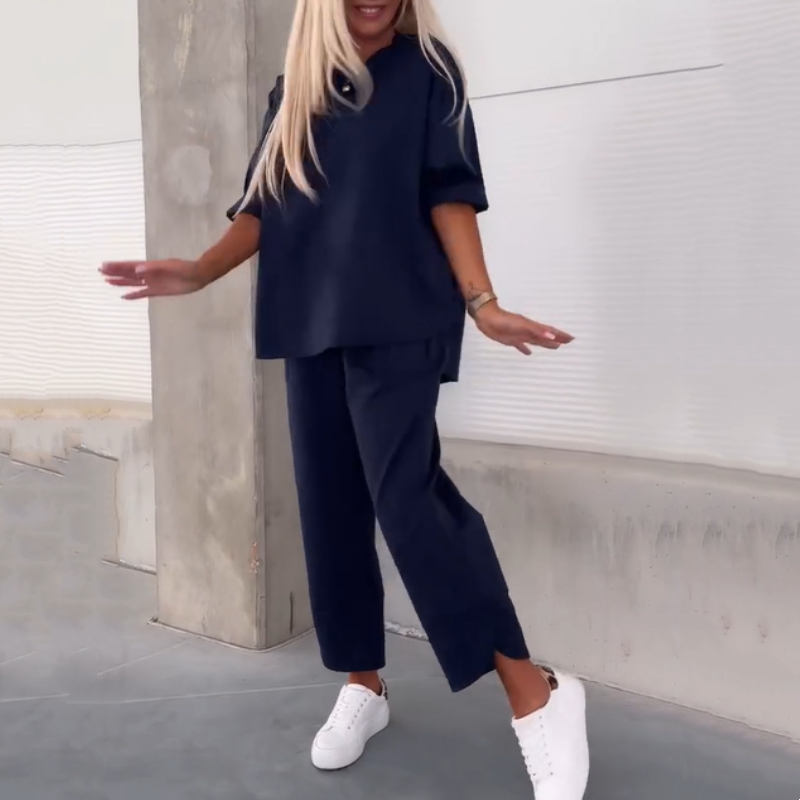 Ilina - Two Piece Set Short Sleeve Top and Pants